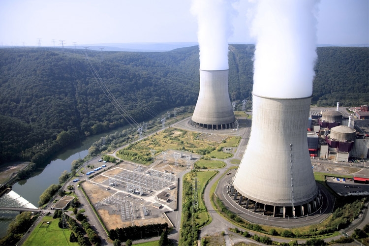 چگونه انرژی هسته ای تبدیل به انرژی الکتریکی می‌شود؟